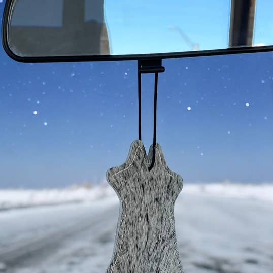 reSCENTit ~ Red Dirt Leather - Wholesale Car Freshener - Unisex - 2P-HAIR ON HIDE reSCENTable CHARMS 12