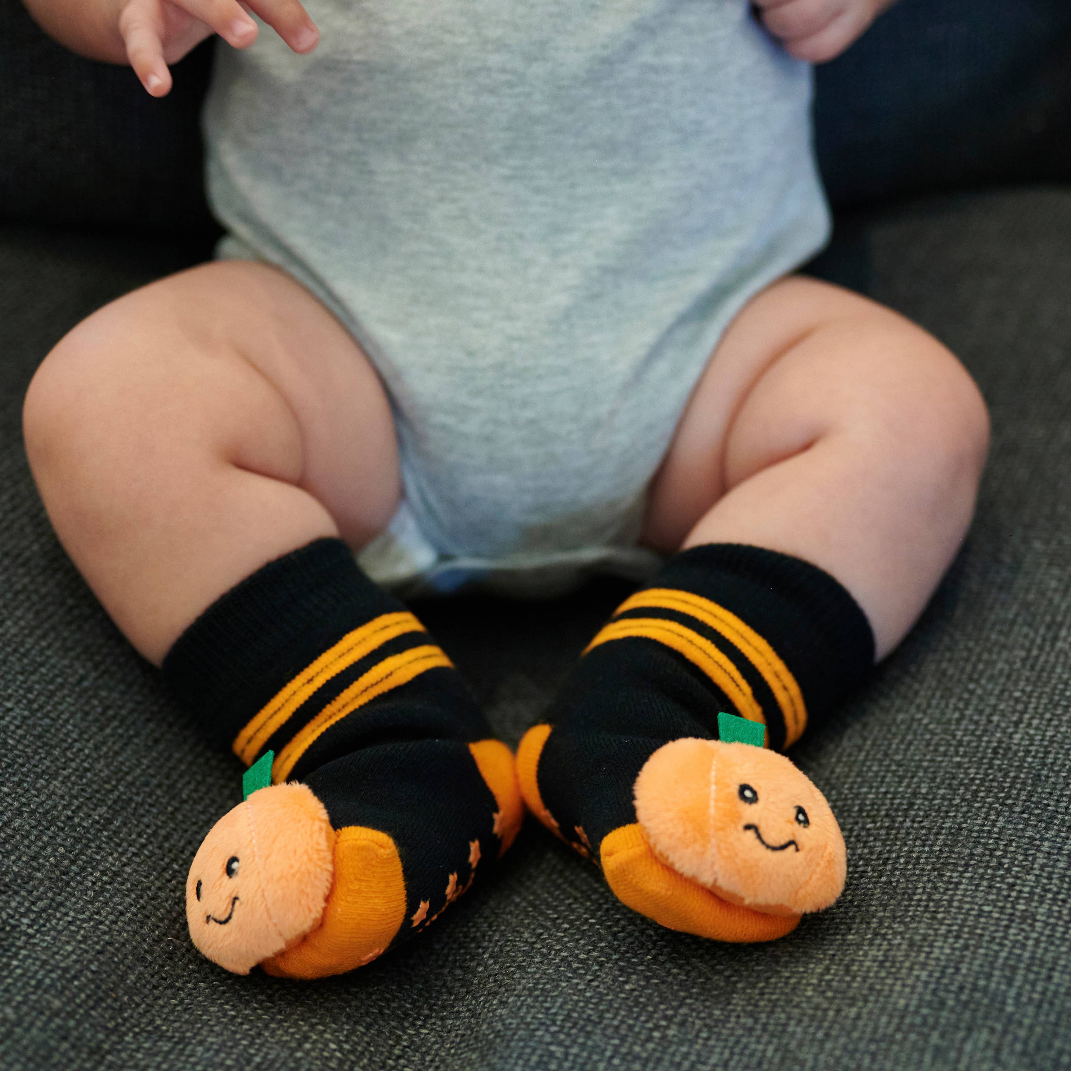 Boogie Toes - Vente Chaussettes – enfant et bébé - Chaussettes Hochet Pumpkin Halloween Boogie Toes6