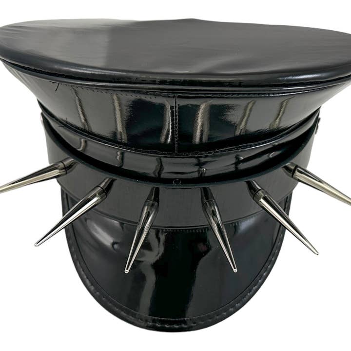 HT352P.BLK-RED 3" NÅLSPETS KAPTENSHATT för wholesale av Funk Plus