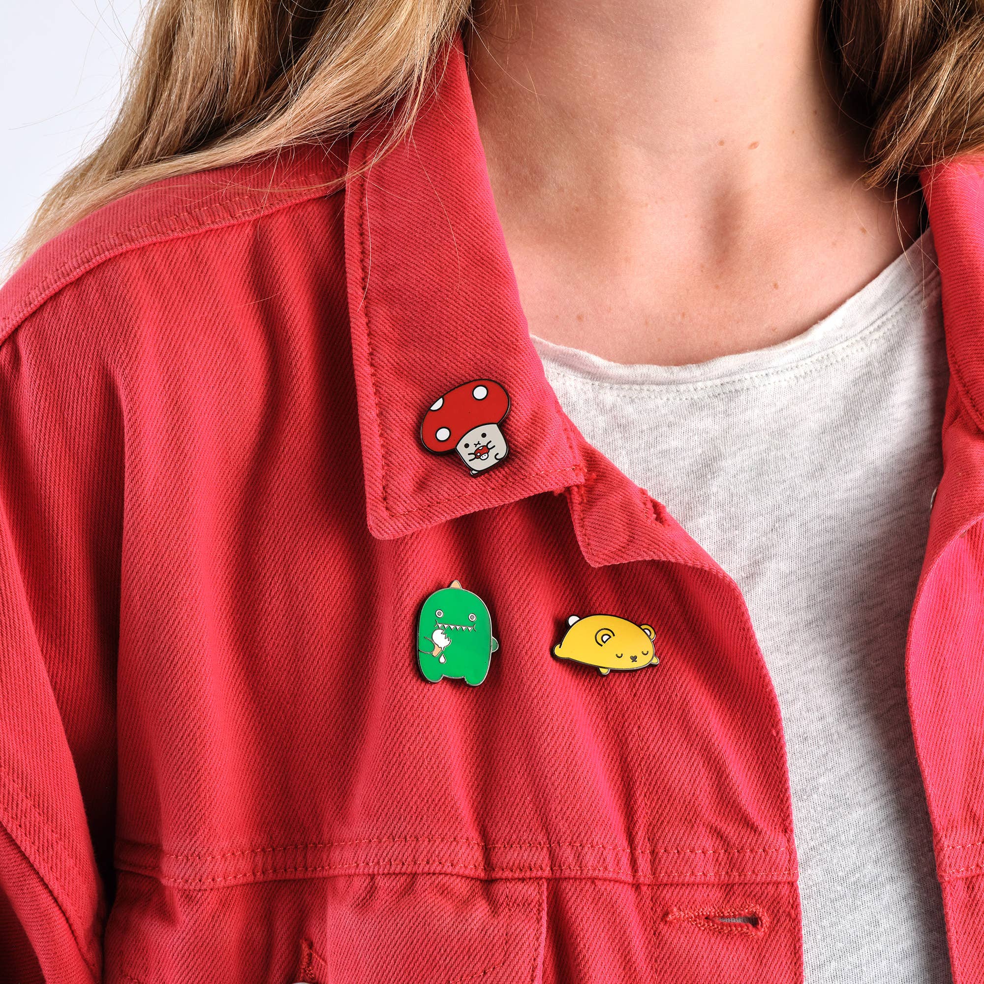 Noodoll - Wholesale Lapel Pin/Button - Enamel Pin - Ricemogu Red Mushroom1