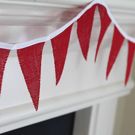 edeenut - Wholesale Bunting/Garland - Bunting. Burlap White up-cycled. Party banner. Holiday decor