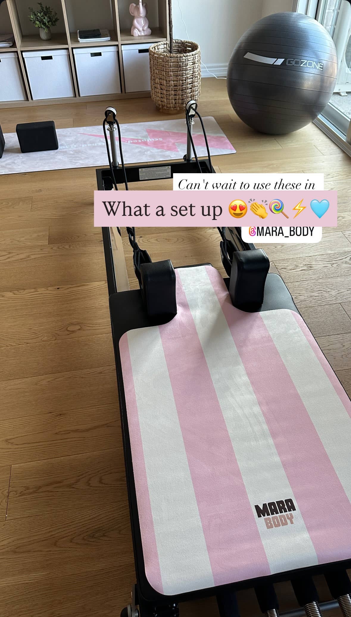 MARA BODY - Yoga Mats, Pilates Reformer Mats & Yoga Towels – Großhandel Yogamatte – Motivierende vegane Wildleder umweltfreundliche waschbare Yogamatte3