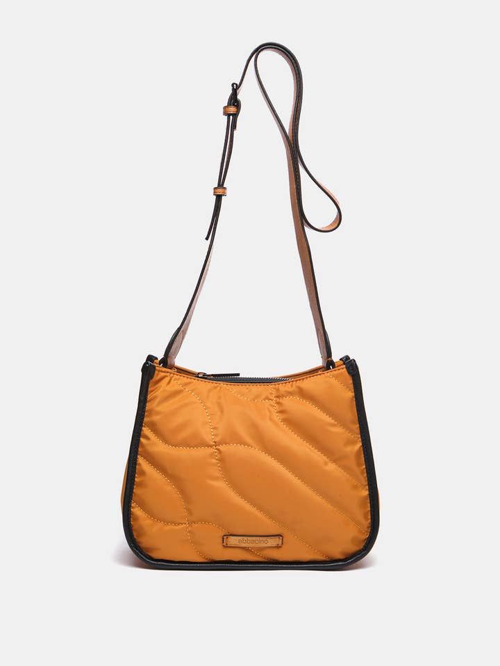 Tracolla in materiali riciclati e imbottiti per la vendita all'ingrosso da parte di Abbacino