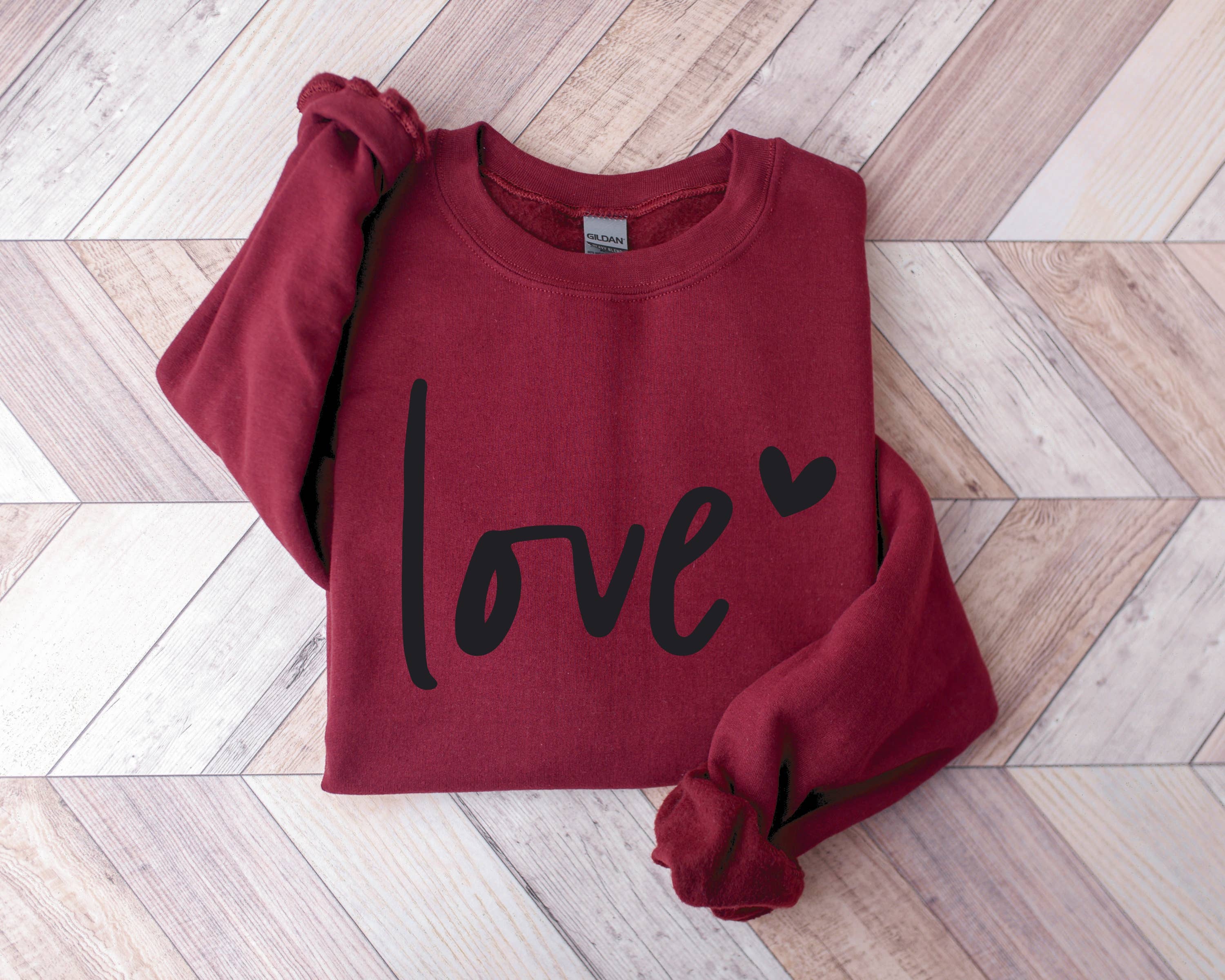 Humm & Willow - Wholesale Graphic Sweatshirt - Women's - Valentine's Sweatshirt - Valentine's Shirt - Love Sweatshirt9