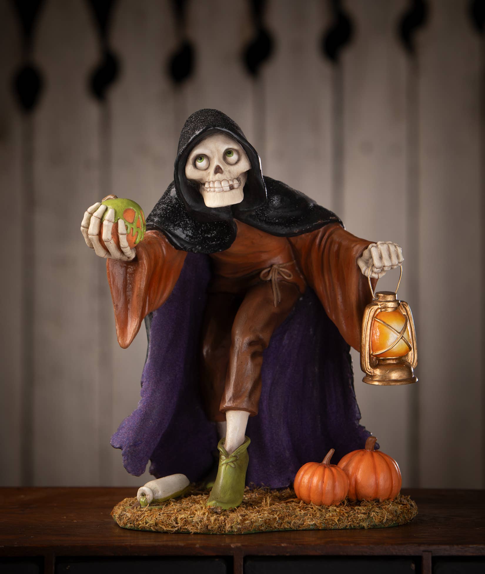Bethany Lowe Designs - Wholesale Decorative Figurine - Igor Skeleton1