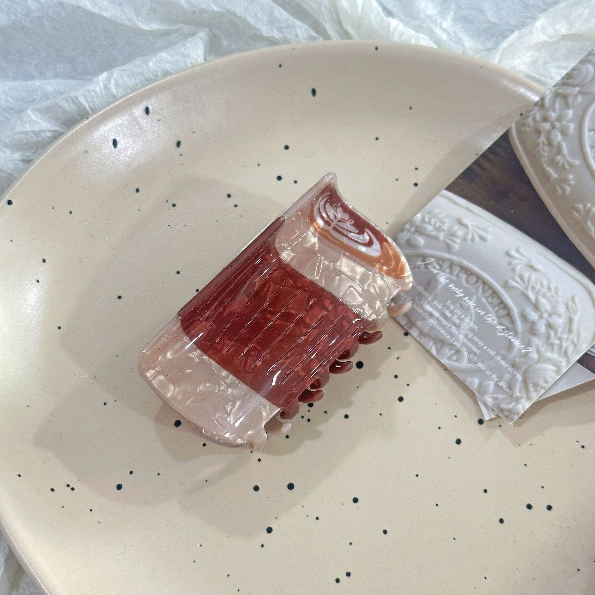 Last True Angel – wholesale Hair clip – Women’s – Latte Hair Claw Clip in Brown1