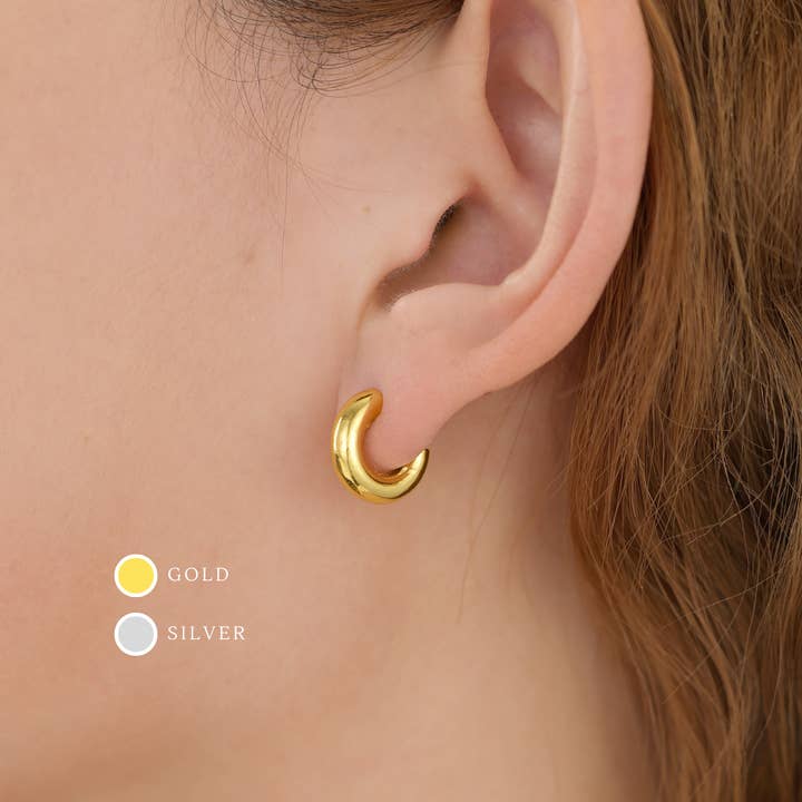 Boucles d'oreilles créoles épaisses ouvertes en or et argent E063 pour la vente par Melange Blanc