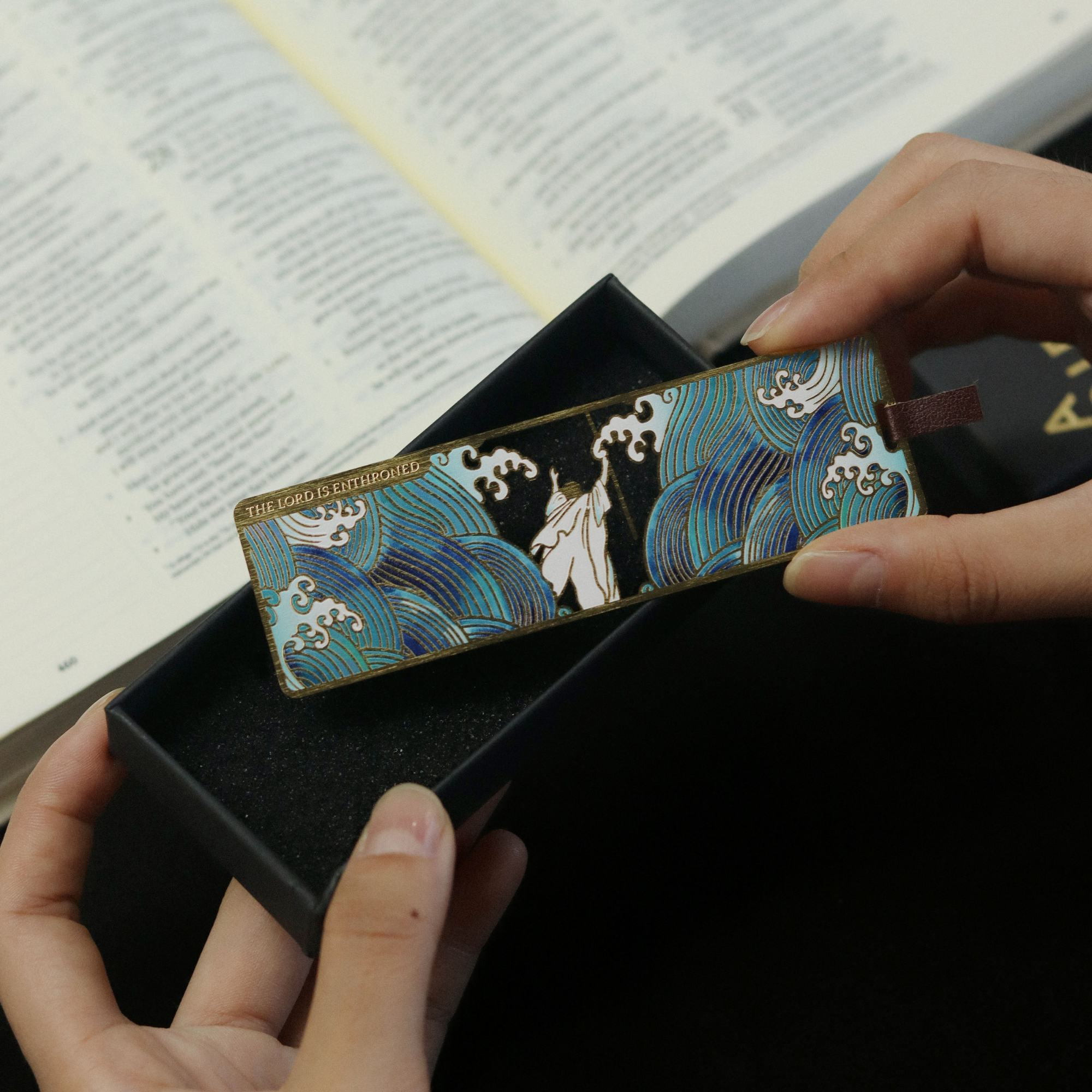 LuminaSalina – wholesale Bookmark – Parting of the Red Sea - Hollowed Metal Bookmark Christian Gift Jesus Christ6