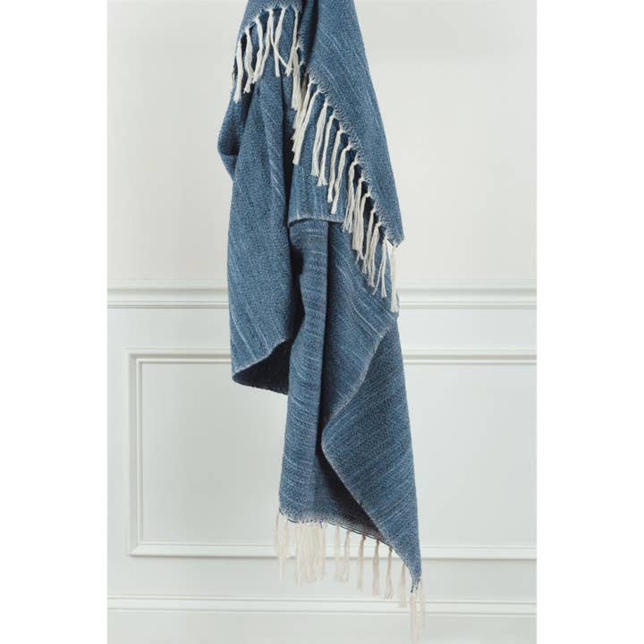 HomeRoots - Wholesale Throw Blanket - Blue Woven 100% Poly Pet Throw Blanket