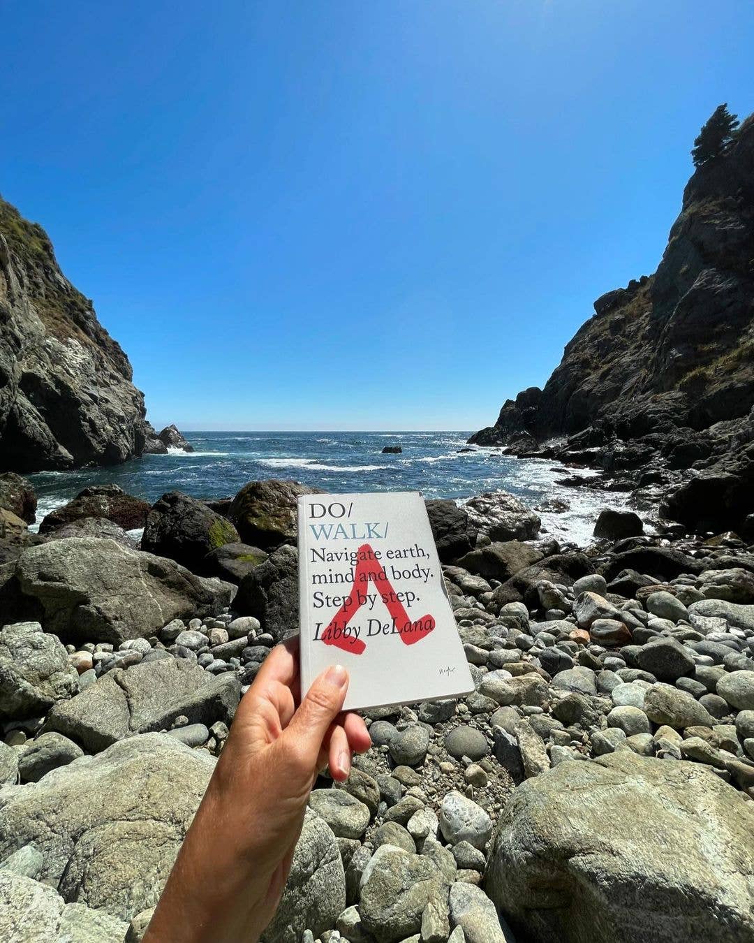 Do Books - Wholesale Self-Help & Personal Development Book - Do Walk Book, Guide for Mindful Walkers9