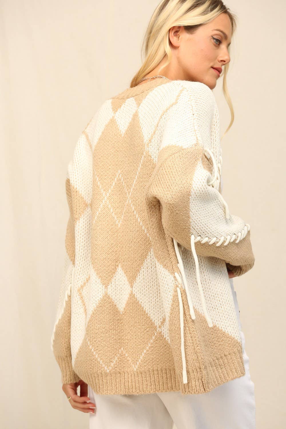 KyeMi - Wholesale Cardigan - Women's - Cuddle Up In A Chunky Knit Cardigan Sith Piecing13