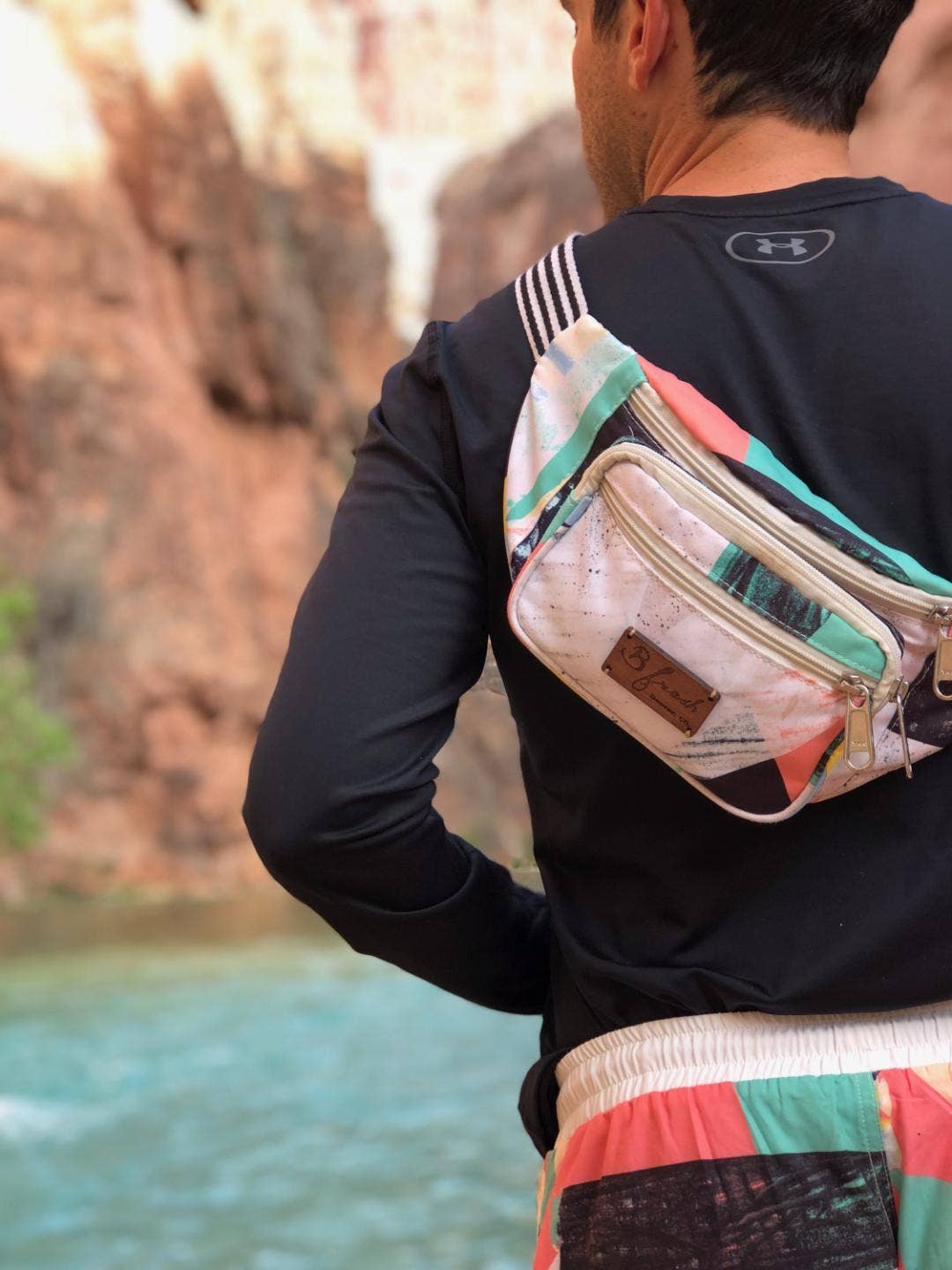 B Fresh Gear – Engroshandel Bæltetaske - Dame – Ind i Abbiss - 90'erne Fanny Pack1