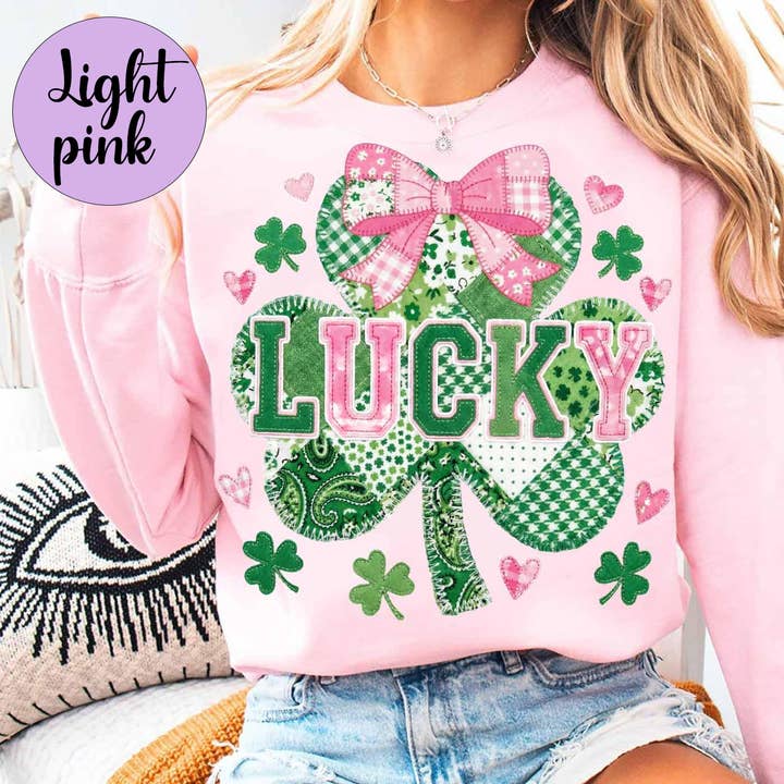 Maglietta Trifoglio di San Patrizio, Maglione Fortunato con Trifoglio Irlandese per la vendita all'ingrosso da parte di DLT Ecommerce