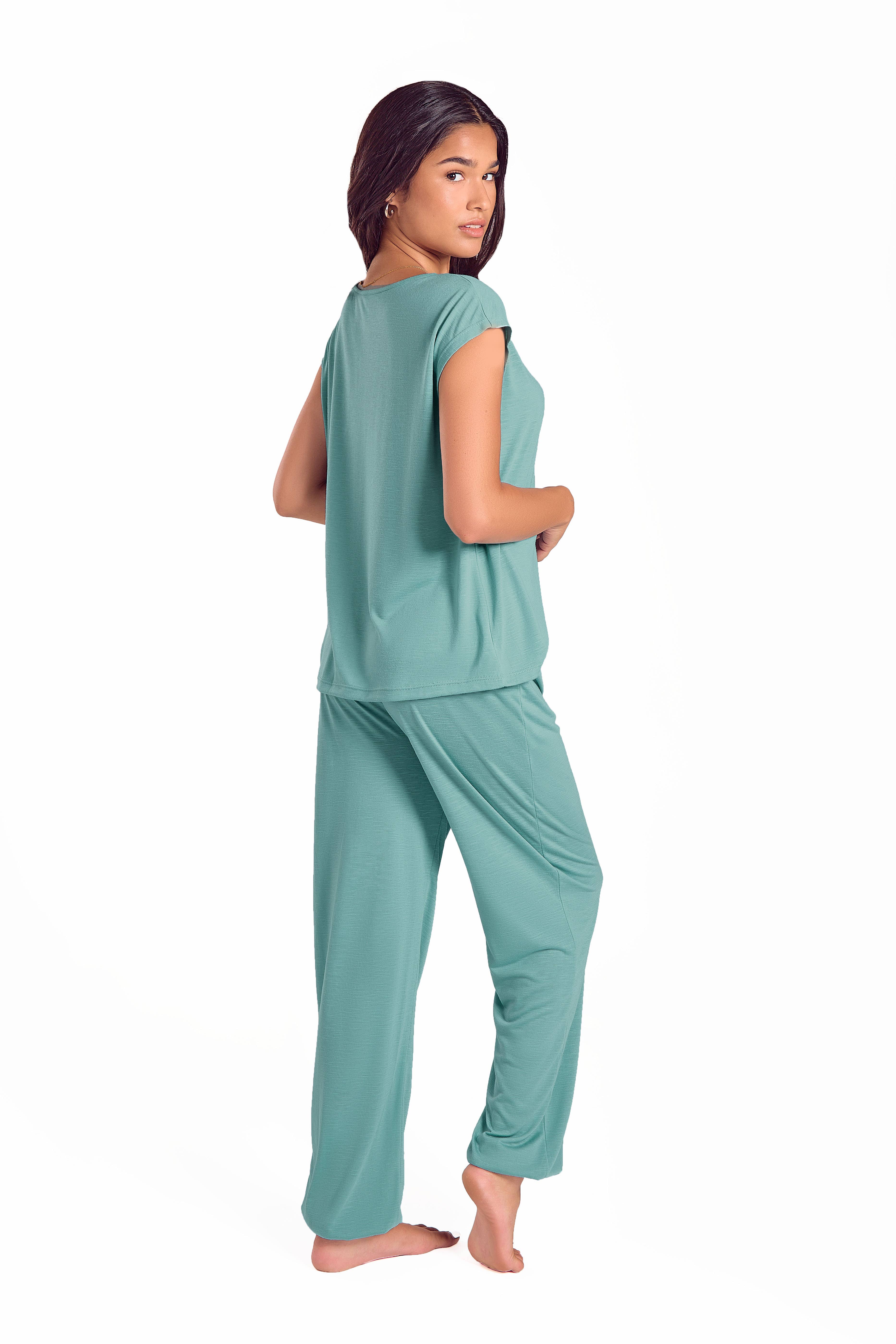 iCollection - Wholesale Nightgown - Women's - Cambria Plus Size Night Shirt-Dress with Side Pockets9