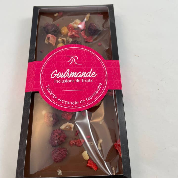 Royale Normande Chocolaterie – wholesale Chocolate bar – MILK CHOCOLATE BAR FRUIT INCLUSIONS - 90g PP226