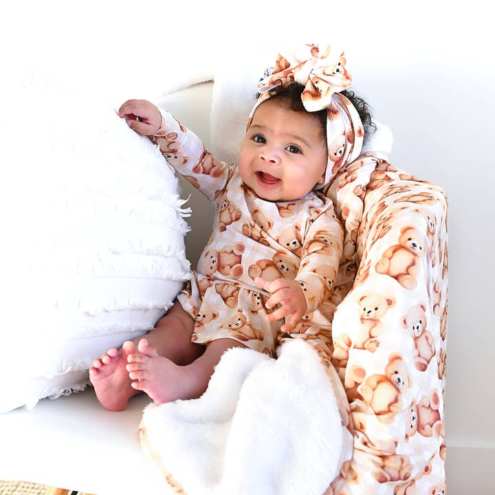 Gigi and Max - Venta al por mayor Falda tutú - Niños - Vestido de bebé de bambú Teddy Tutu Conjunto de oso marrón con broches4