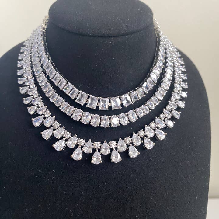 Vinnis Jewelry - Wholesale Jewelry Set - Majestic Cascade Bridal Necklace Set3