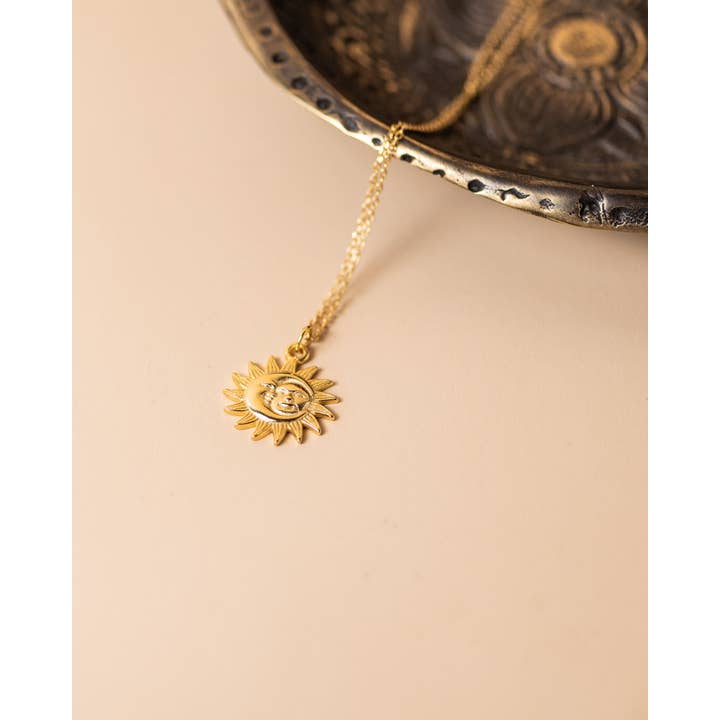 Sol Sun & Moon Necklace Gold for wholesale on Faire2