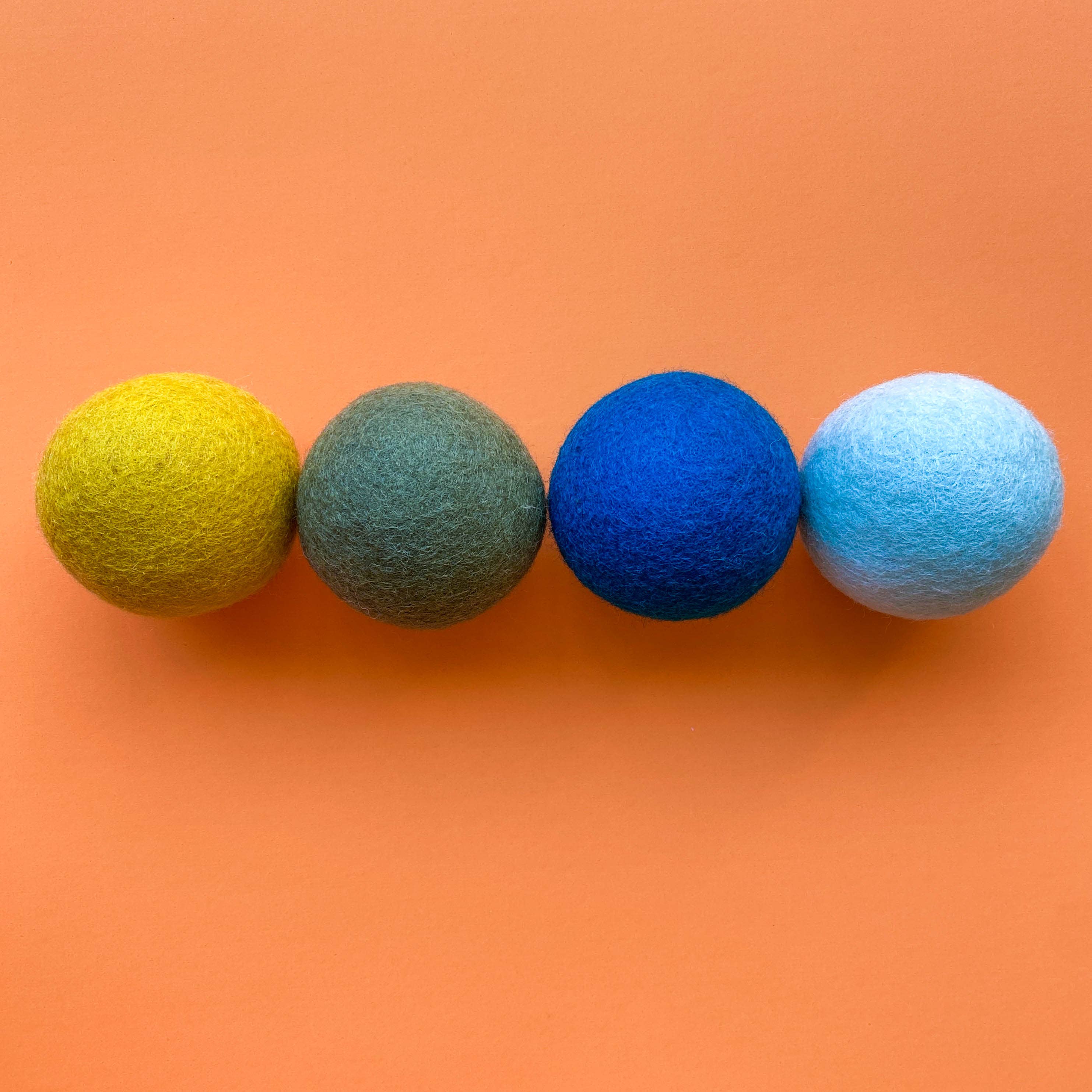 PLENTY - Wholesale Dryer Balls - Dryer Ball | Solid Colors8