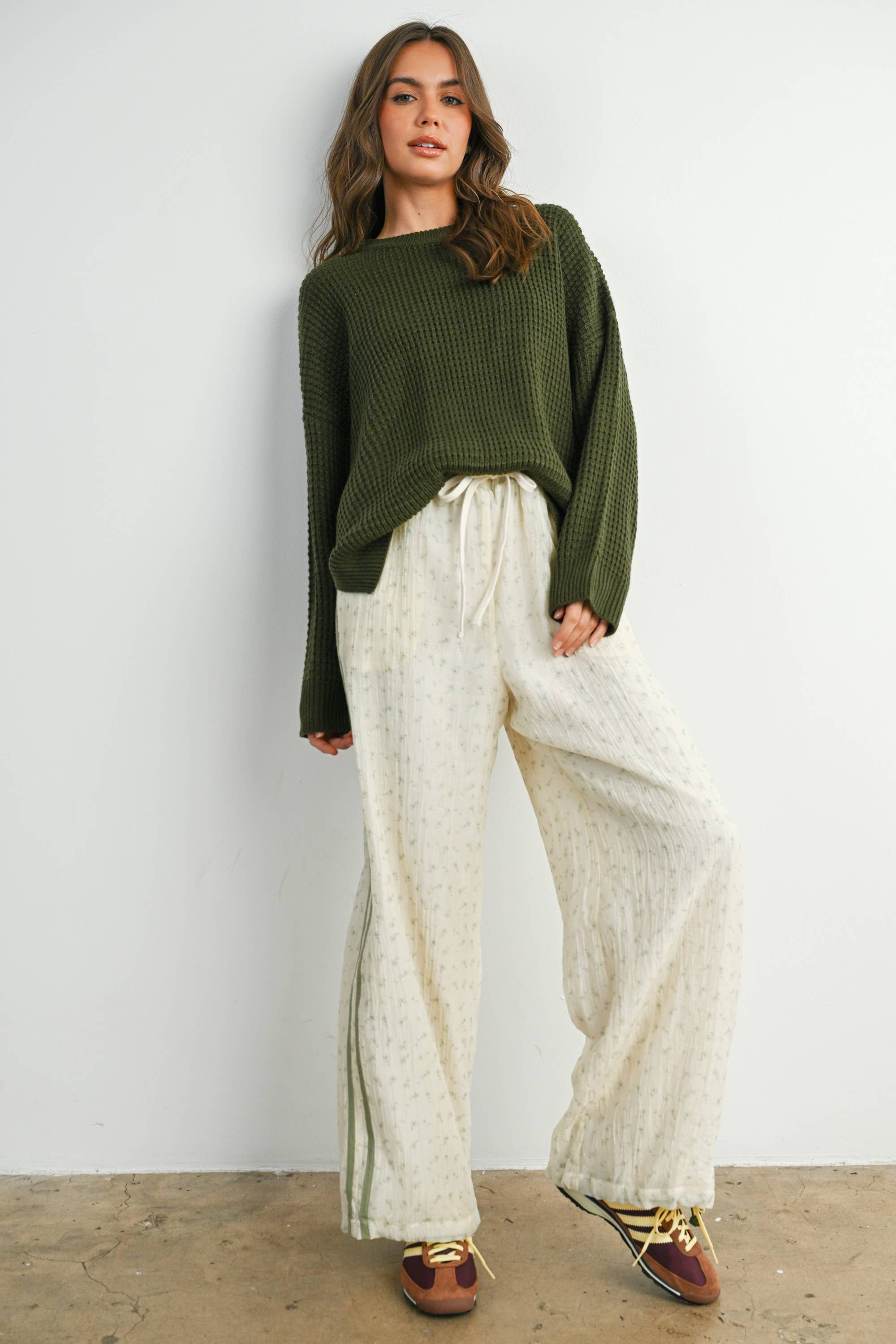 BUTTERMELON - Wholesale Knit Sweater - Women's - Round-Neck Classic Long Sleeve Top - BMW778213