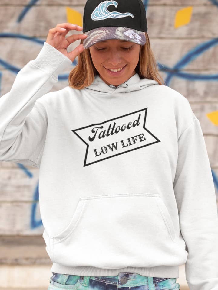 Tatoveret Lavt Liv - Dame Hættetrøje for engroshandel hos Smart Ass Shirts