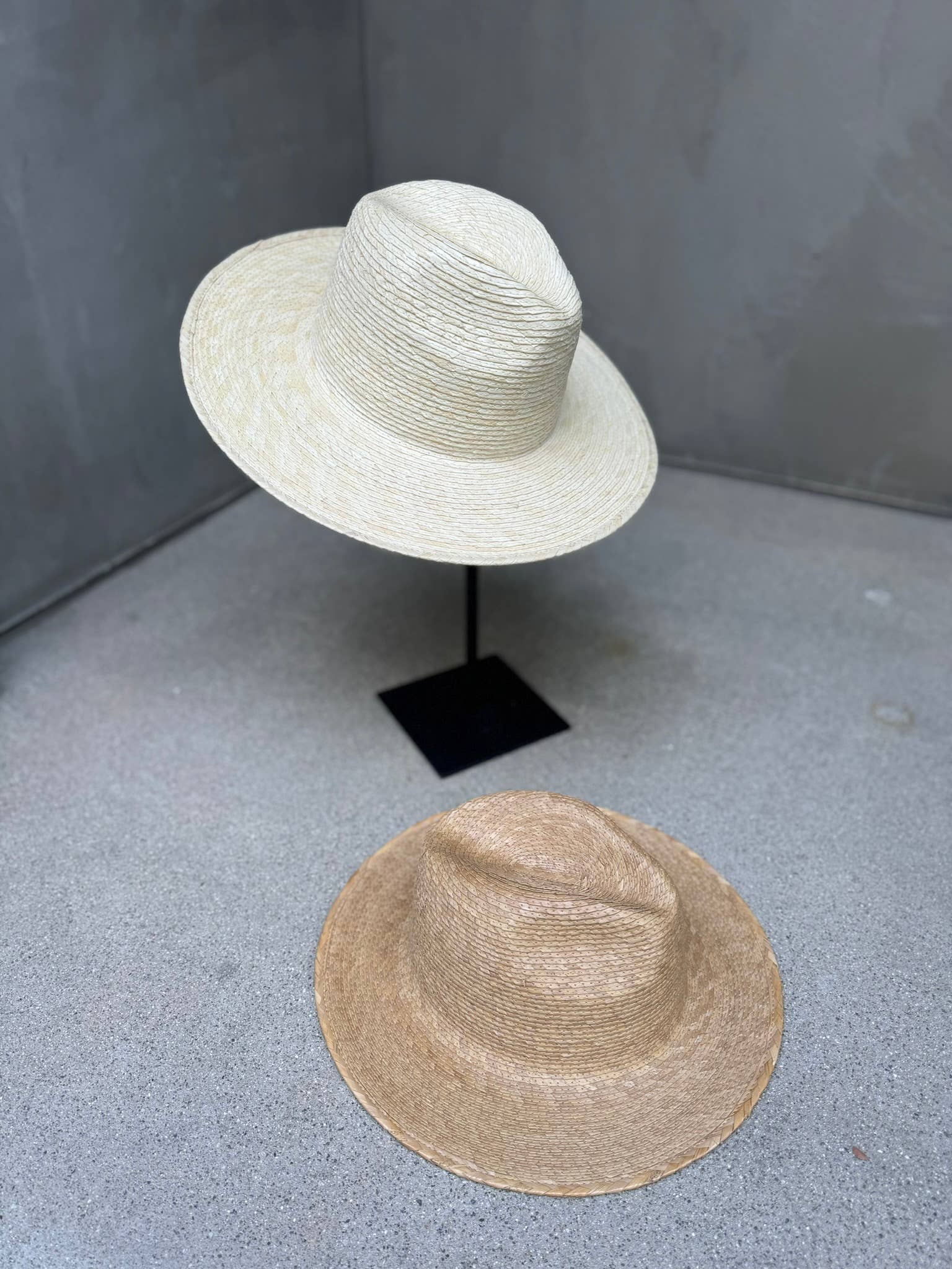 Love and Thyme - Wholesale Straw Hat - Women's - BEST SELLER! Hand Palm Leaf Western hat with Flat Brim7