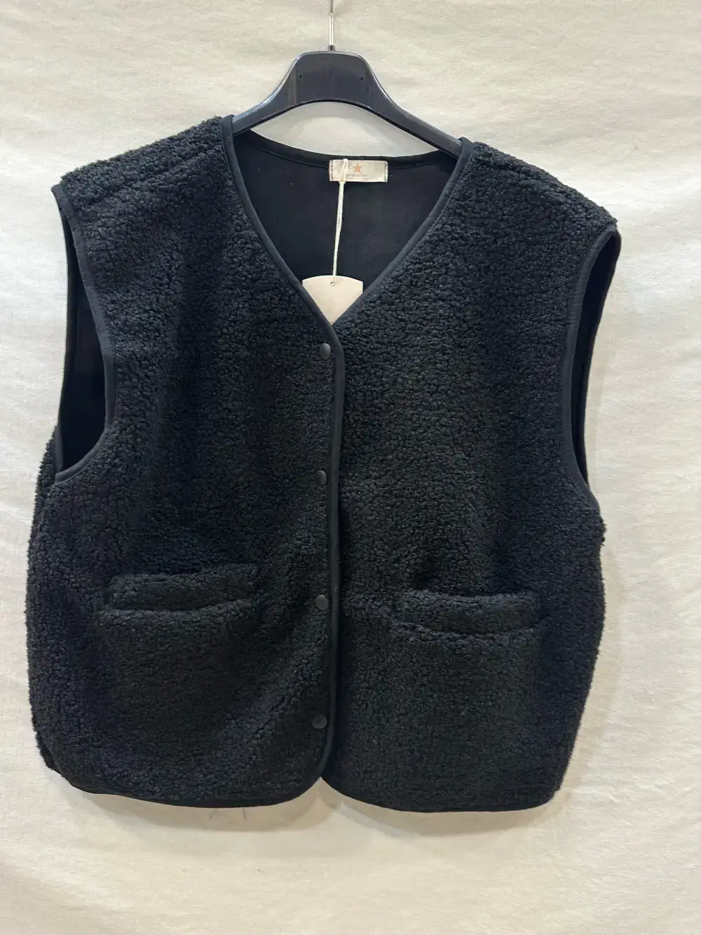 Mimi & Gogo - Wholesale Outerwear Vest - Women's - Plain Fleece Vest @3433_GiUniMoimoute7