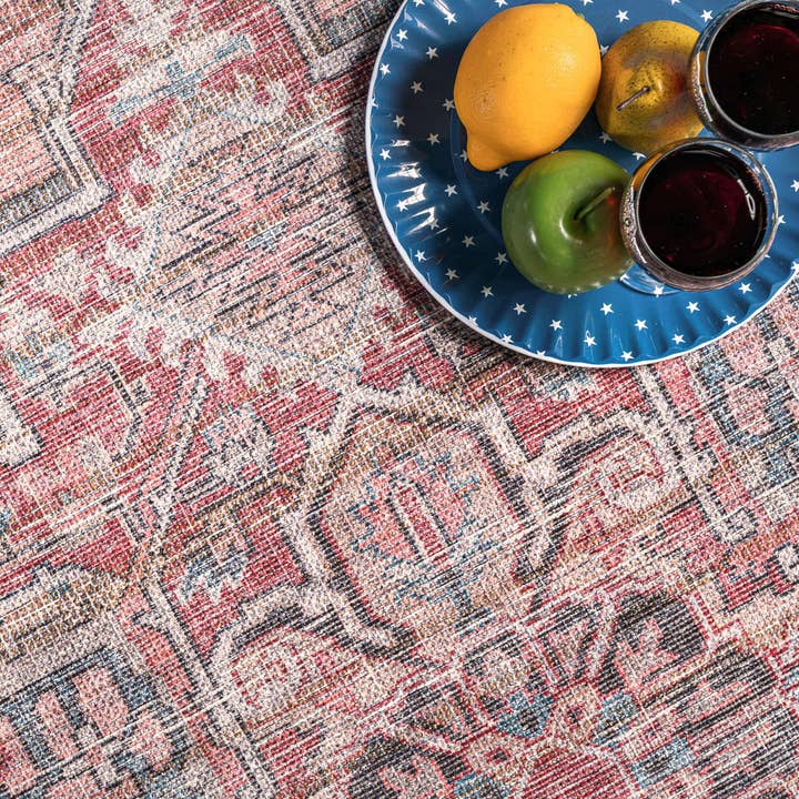 Gray Maple Machine Washable Floral Medallion Area Rug for wholesale on Faire4