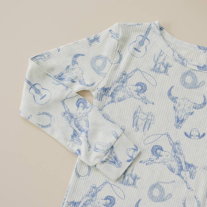 Cowboy Blues 2-teiliges geripptes Bambus-Pyjama-Set für den Großhandel von Little Joy Co.