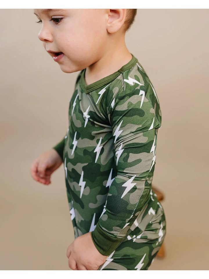 Lucky Panda Kids - Wholesale Sleepwear Set - Kids - Bamboo Two Piece Set | Green Camo Bolts15