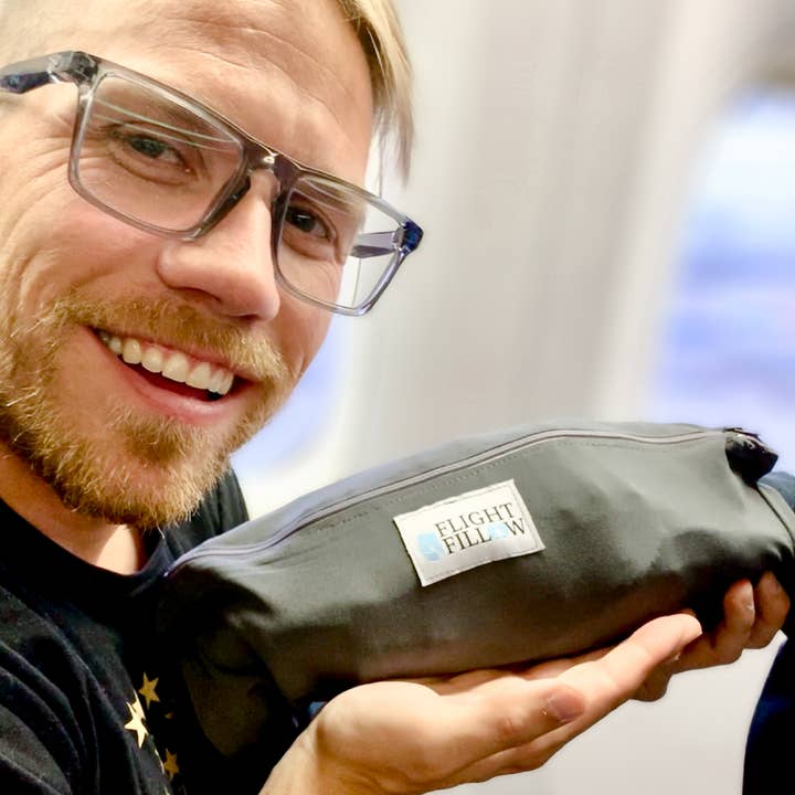 Flight Fillow - Wholesale Travel Pillow - Flight Pillow, Travel Accessories, Unique Travel Gift10