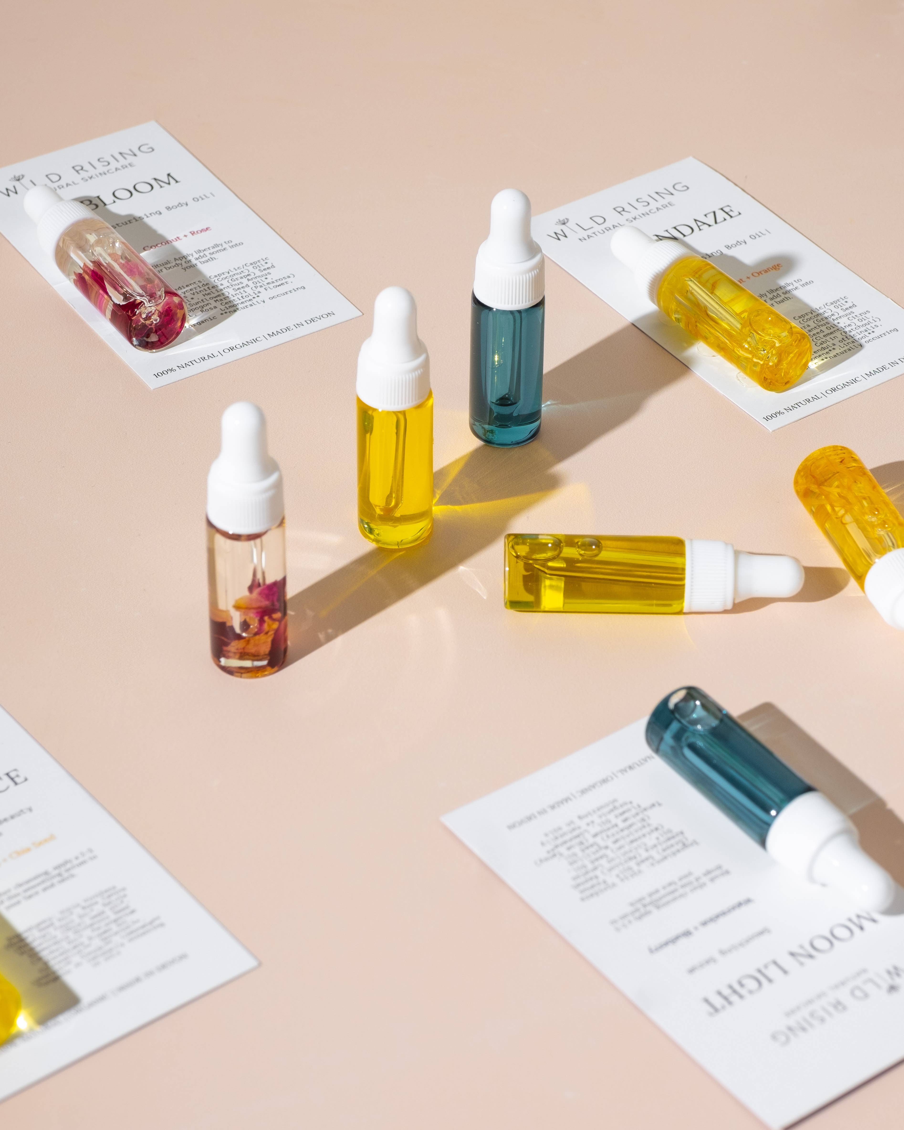 Wild Rising Skincare – wholesale Facial oil – Mini Watermelon & Blueberry Blue Tansy Face Serum Oil3