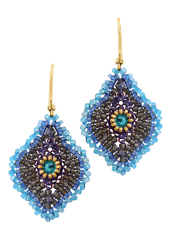 Blå diamantformet ørering stil E24016 for engroshandel hos Miguel Ases