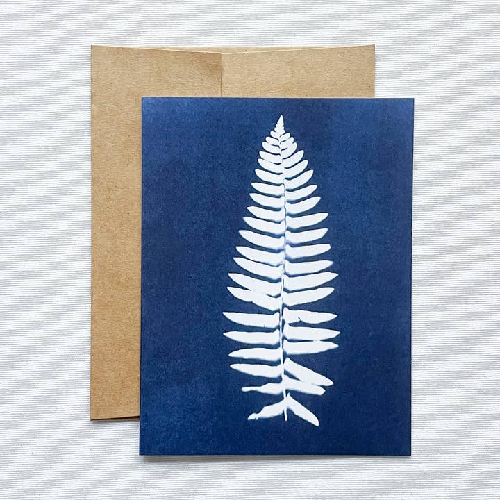 Fern no. 1 | Carte vierge sur le cyanotype botanique pour la vente par Atwater Designs