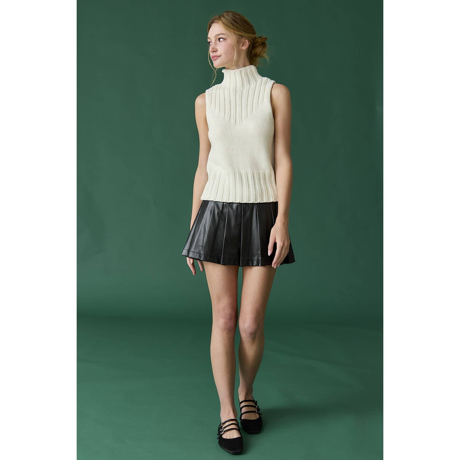 Apolline - Wholesale Sweater Vest - Women's - Mila Turtleneck Knit Vest6