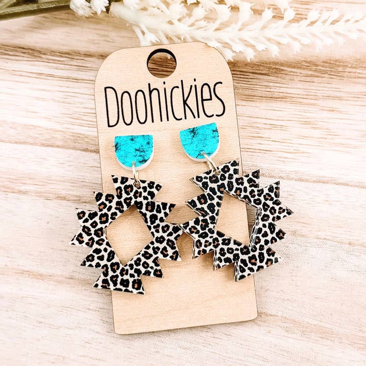 Doohickies - Wholesale Dangle Earrings - Turquoise and Shiny Leopard Aztec Acrylic Dangle Western Earrings1