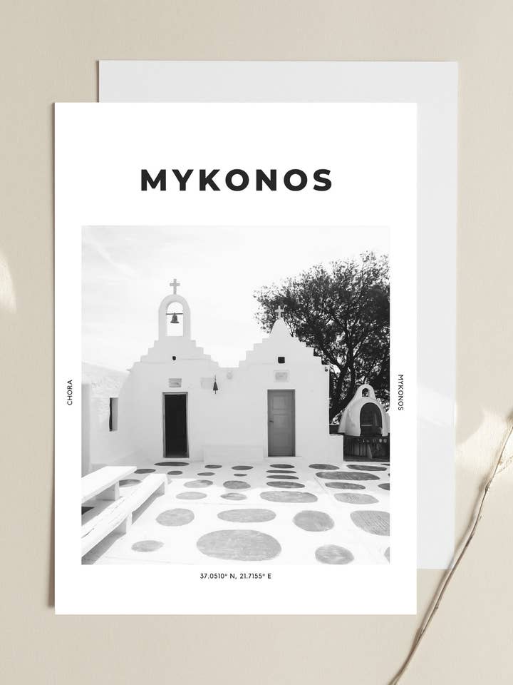 Impresión de Mykonos 'White Aesthetics' 1 para venta al por mayor de The Travel Edit