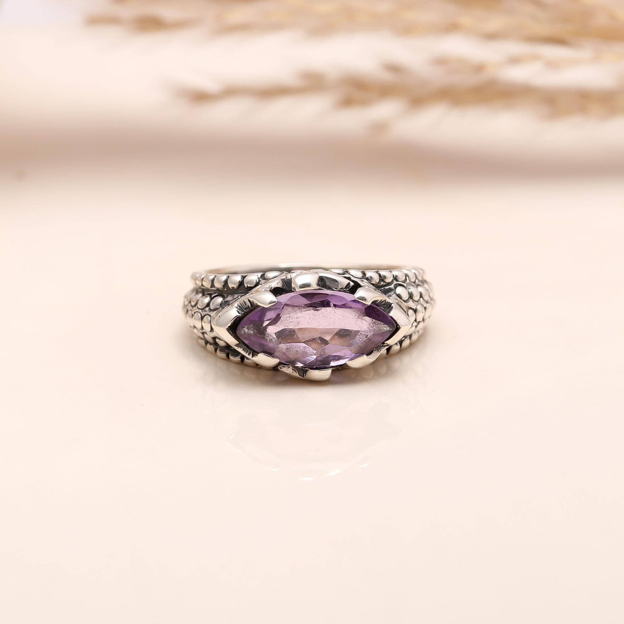 AG 925 JEWELLERY – wholesale Cocktail/statement ring – 925 Silver Amethyst Textured Band Ring2