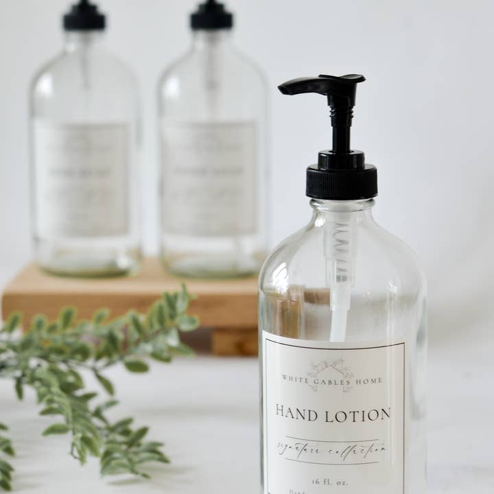 White Gables Home By Aimee Weaver Designs - Vente Distributeurs de savon - Distributeur de savon en verre transparent1