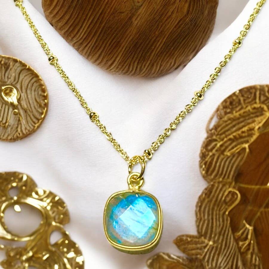 TOURMALYN - Wholesale Pendant/Charm Necklace - “MARTA” pendant gilded with fine gold Labradorite stone10