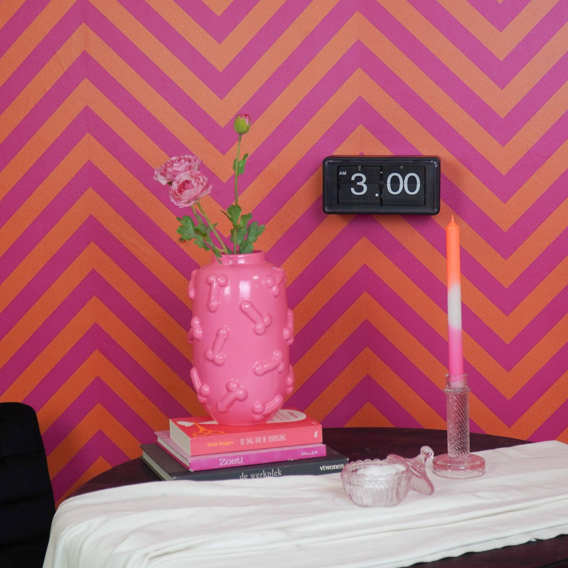 Housevitamin bv - Venta al por mayor Relojes de escritorio - Reloj - Reloj de Gabinete Volteable - Negro - 22x13x11,5cm3