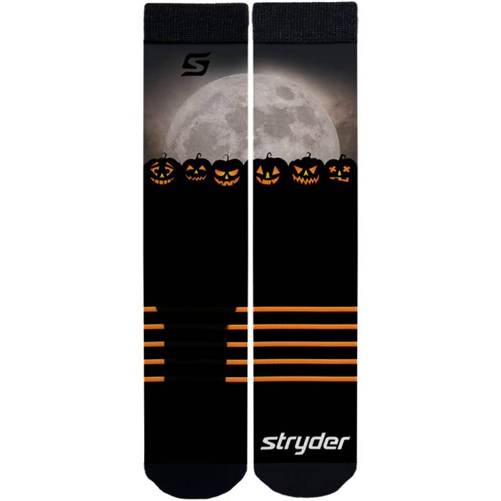 Zucca di Halloween con calzini a forma di luna per la vendita all'ingrosso da parte di Stryder Gear