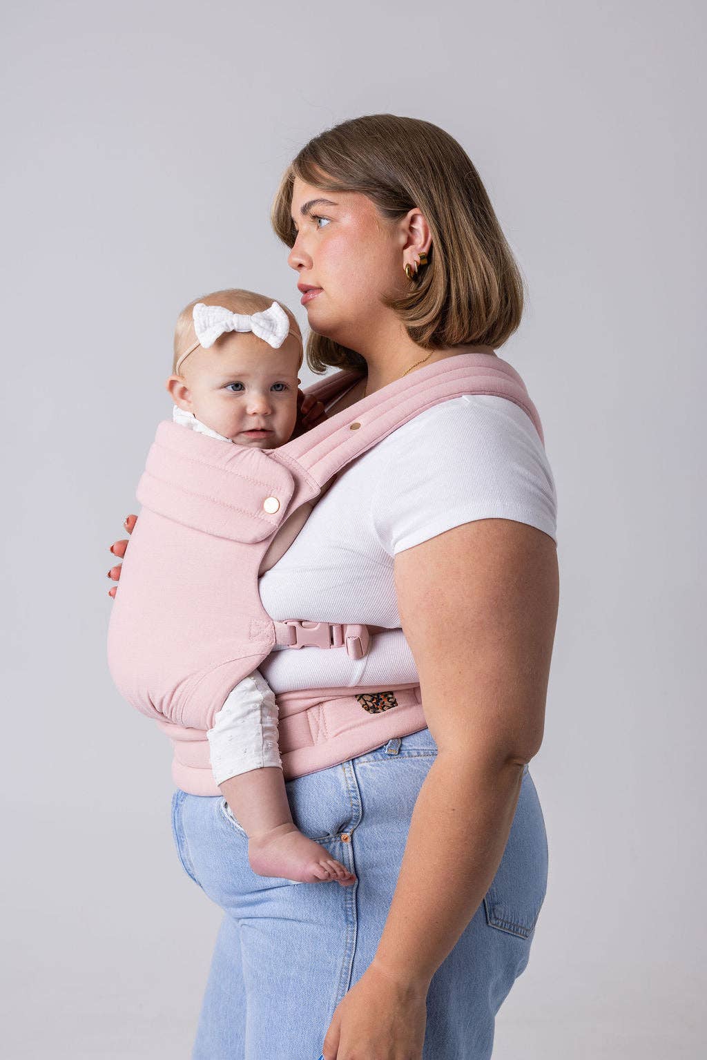 Mabē Baby Carriers – wholesale Baby carrier – The Monarch Carrier - Blush Dawn