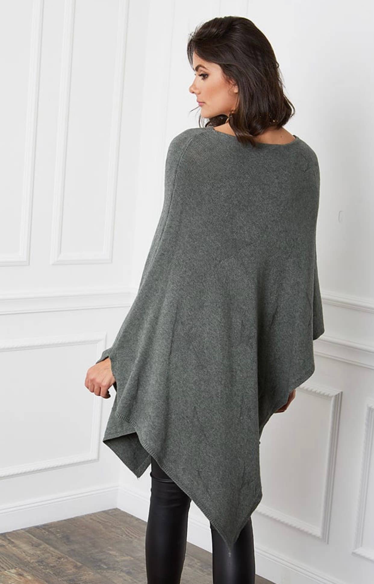 LÉA & LUC - Wholesale Poncho - Women's - Ponchos REF.007625