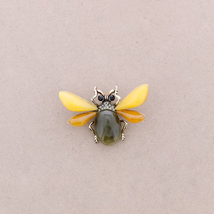 La Cuerda De Sol – wholesale Brooch – RESIN CRYSTAL INSECT BROOCH