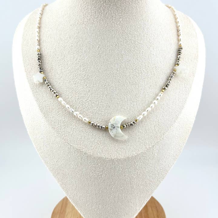 Beautiful Soul Jewelry – Engroshandel Halskæde med vedhæng – SMUK SJÆL - SOLAR KVARTS MÅNE - KORT HALSKÆDE