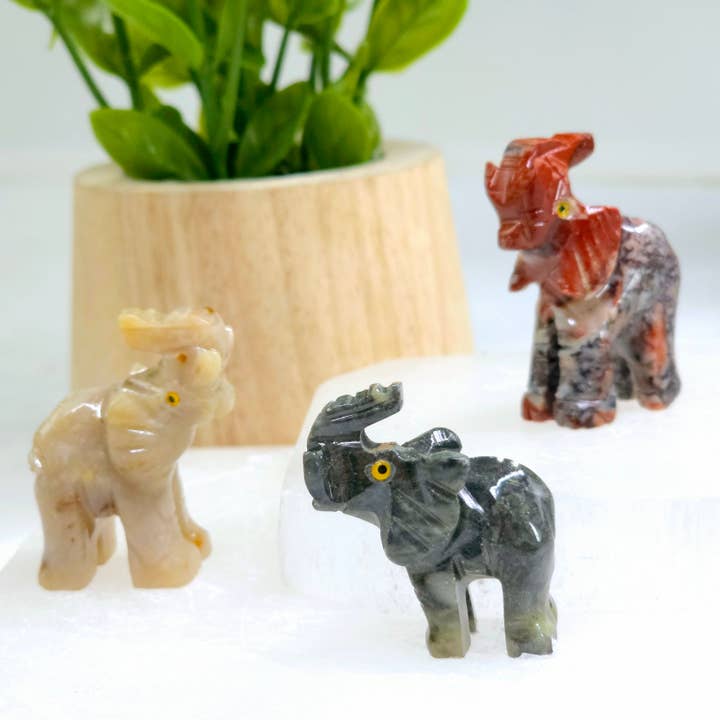 Rock Paradise - Wholesale Decorative Figurine - Crystal Soapstone Elephant Carving from Peru6