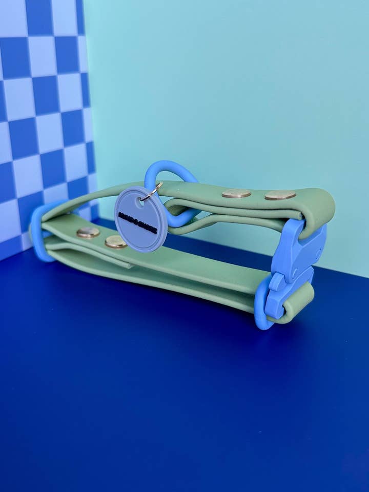 WATERPROOF DOG COLLAR - FLORA - SPROUT & SKY for wholesale by Hund & Shore