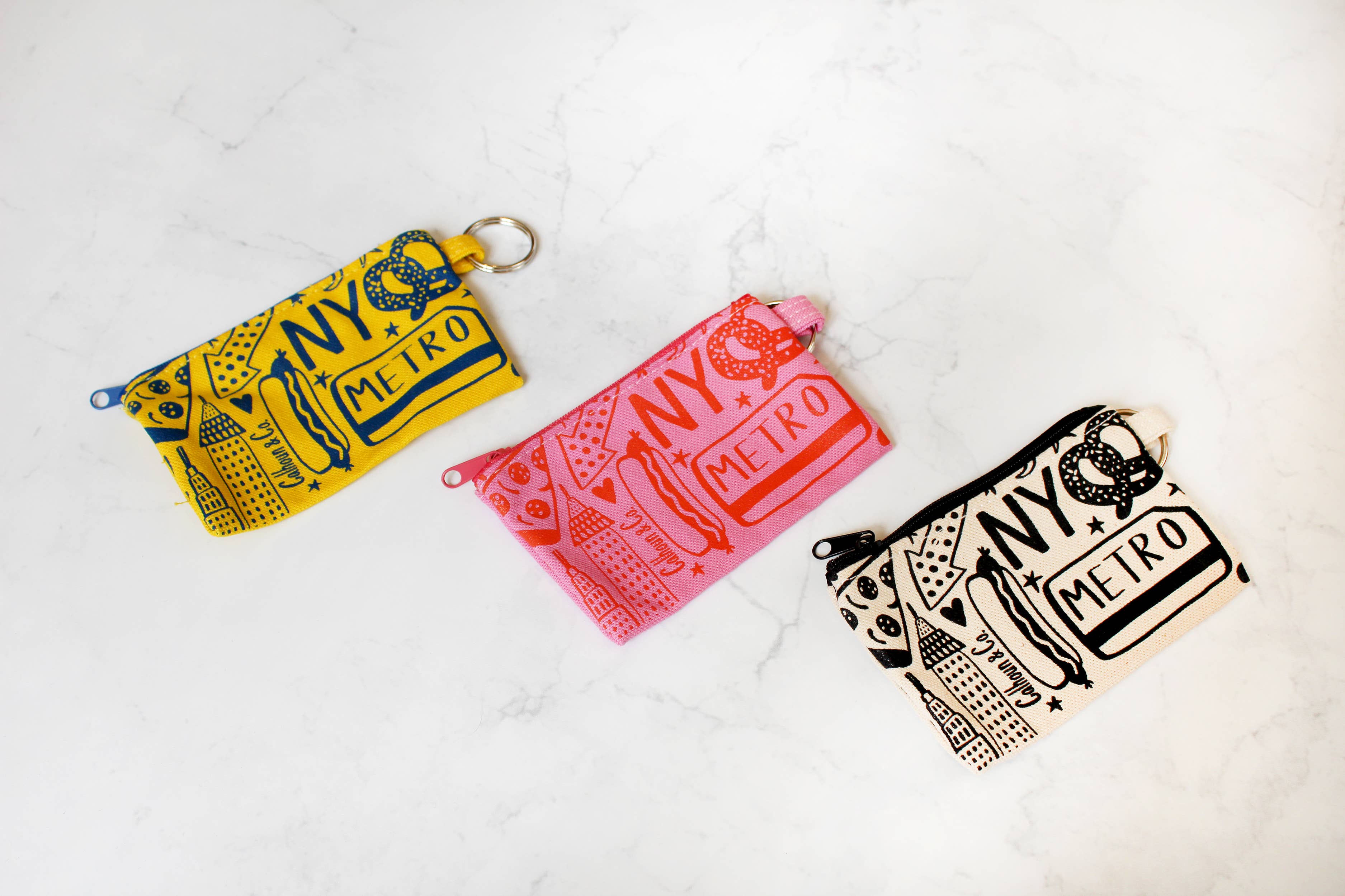 Calhoun & Co. – Engroshandel Posetaske - Dame – New York lynlåsetui til kort med nøglering3