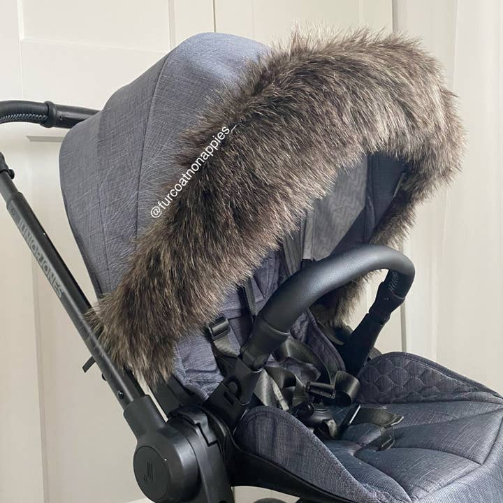 Universal Choklad Brownie Fuskpäls Barnvagn Hood Trim för wholesale av Fur coat no nappies U.K. ltd